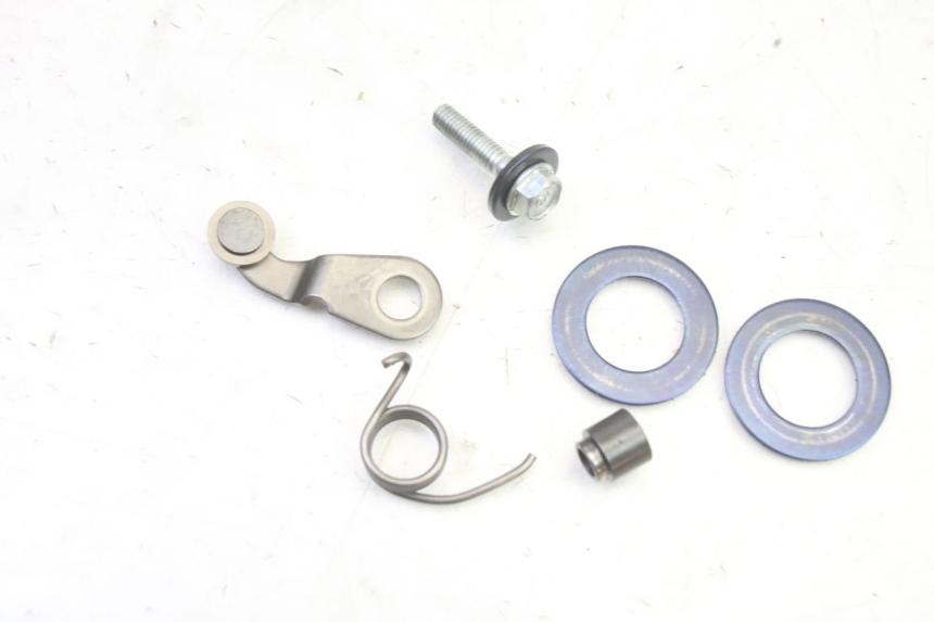 photo de SKRZYNIA BIEGÓW HONDA NTV DEAUVILLE 650 (2001 - 2006) - Inny kąt widzenia