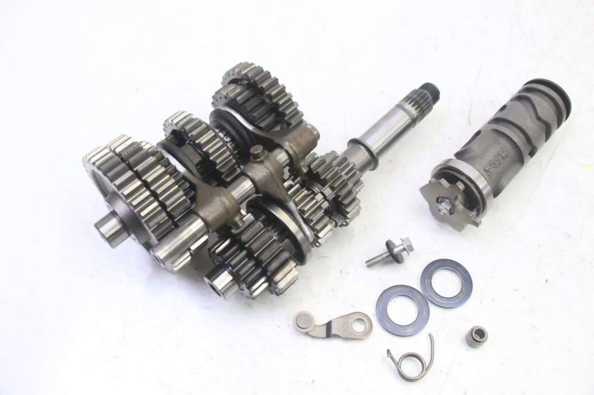 photo de SKRZYNIA BIEGÓW HONDA NTV DEAUVILLE 650 (2001 - 2006) - Zbliżenie techniczne