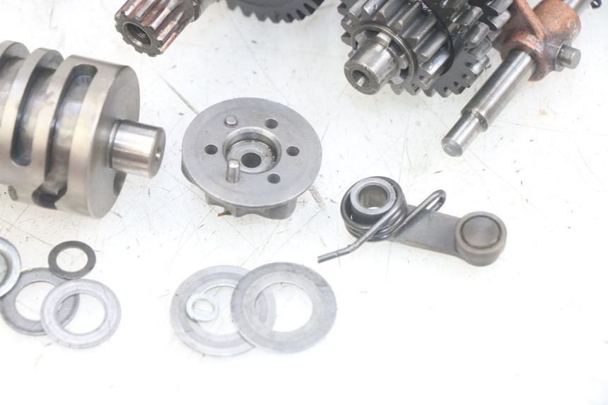 photo de SKRZYNIA BIEGÓW GILERA RK 50 (1996 - 1999) - Widok główny