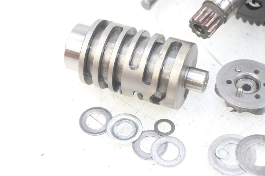 photo de SKRZYNIA BIEGÓW GILERA RK 50 (1996 - 1999) - Szczegół części