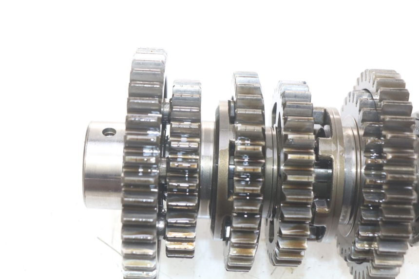 photo de SKRZYNIA BIEGÓW TRIUMPH SPRINT ST 955 (1999 - 2001) - Zbliżenie techniczne