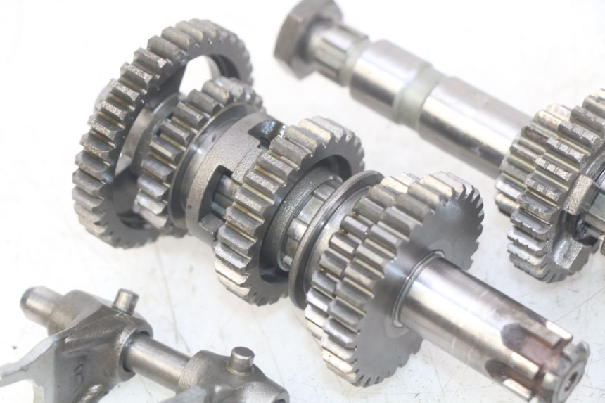 photo de SKRZYNIA BIEGÓW YAMAHA SR 125 (1982 - 2003) - Szczegóły charakterystyczne