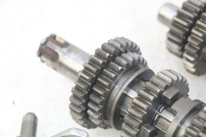 photo de SKRZYNIA BIEGÓW YAMAHA SR 125 (1982 - 2003) - Widok profilu