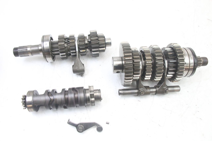 photo de SKRZYNIA BIEGÓW SUZUKI GSF S BANDIT 600 (2000 - 2004) - Zbliżenie techniczne