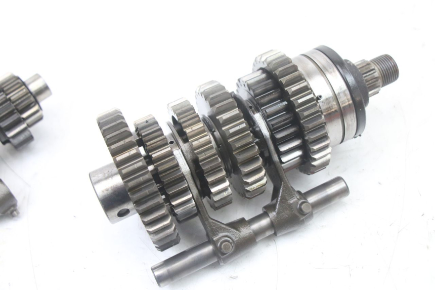 photo de SKRZYNIA BIEGÓW SUZUKI GSF S BANDIT 600 (2000 - 2004) - Stan powierzchni