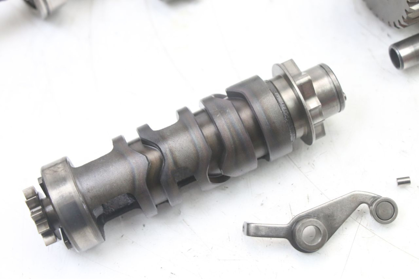 photo de SKRZYNIA BIEGÓW SUZUKI GSF S BANDIT 600 (2000 - 2004) - Oznaczenia i referencje