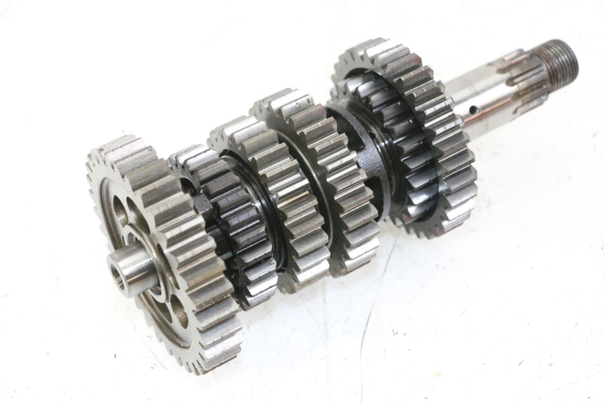 photo de SKRZYNIA BIEGÓW SUZUKI SV S 650 (1999 - 2002) - Zbliżenie komponentów