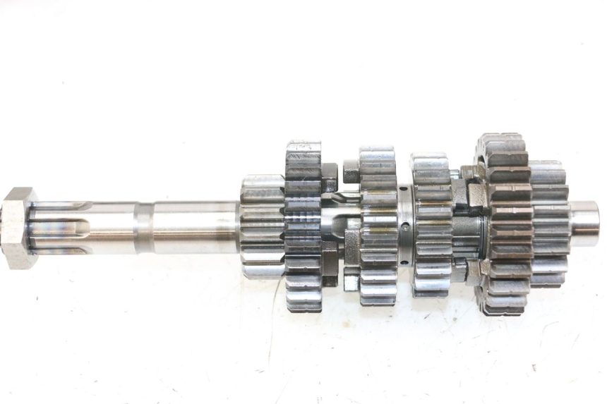 photo de SKRZYNIA BIEGÓW SUZUKI SV S 650 (1999 - 2002) - Zbliżenie techniczne