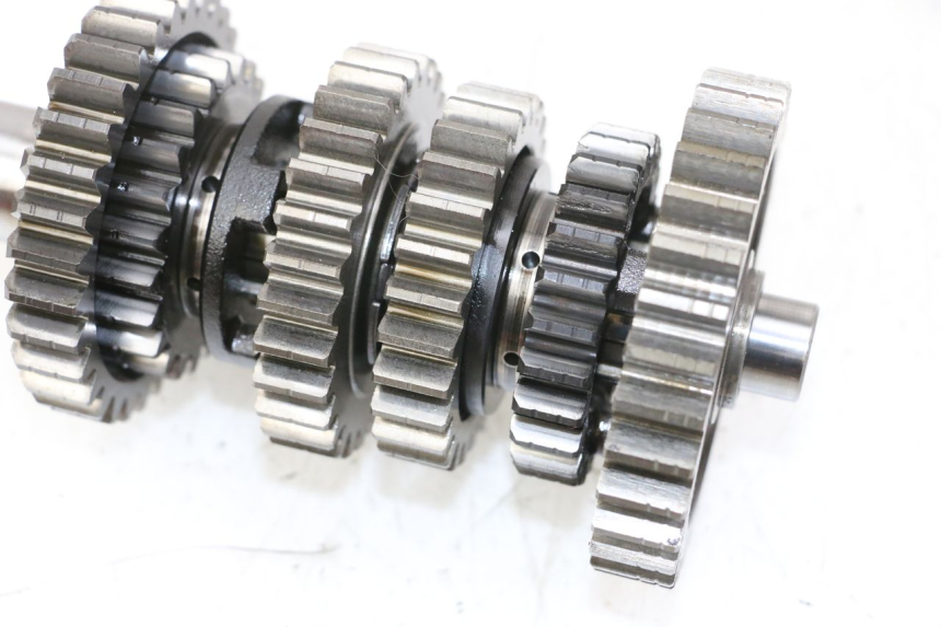 photo de SKRZYNIA BIEGÓW SUZUKI SV S 650 (1999 - 2002) - Zbliżenie techniczne