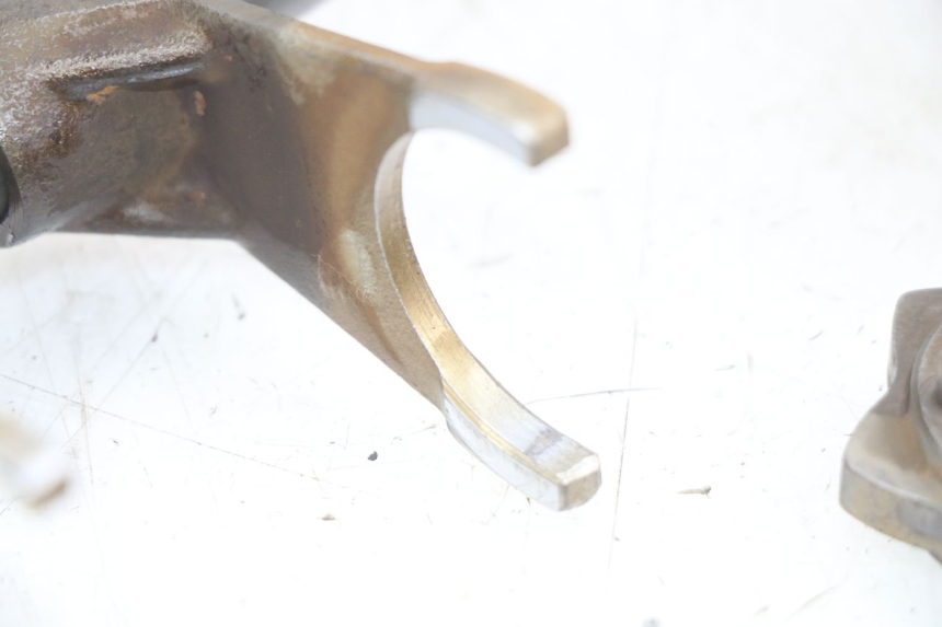 photo de SKRZYNIA BIEGÓW SUZUKI SV N 650 (1999 - 2002) - Alternatywny kąt