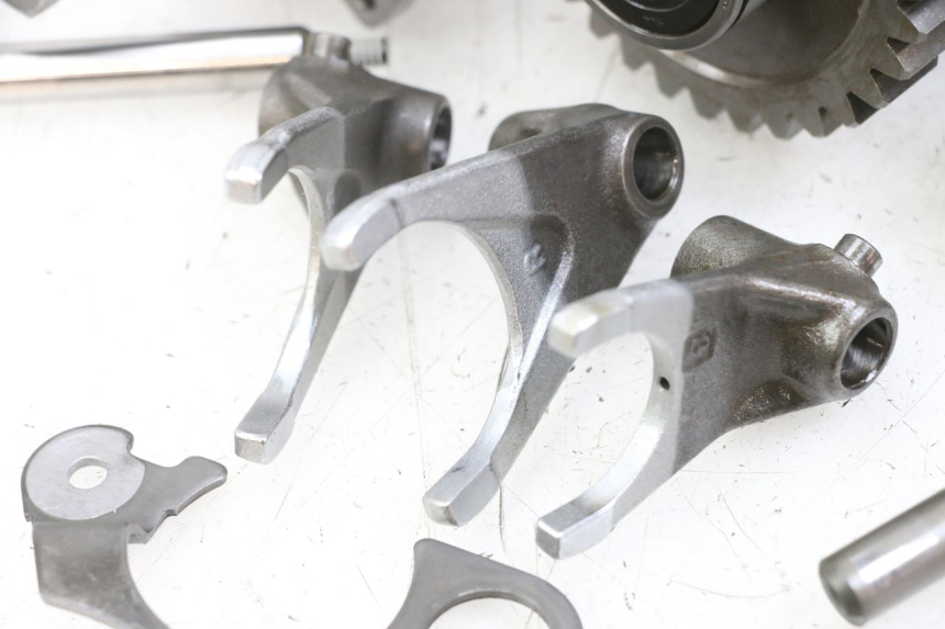 photo de SKRZYNIA BIEGÓW YAMAHA TDM ABS 900 (2002 - 2014) - Alternatywny kąt