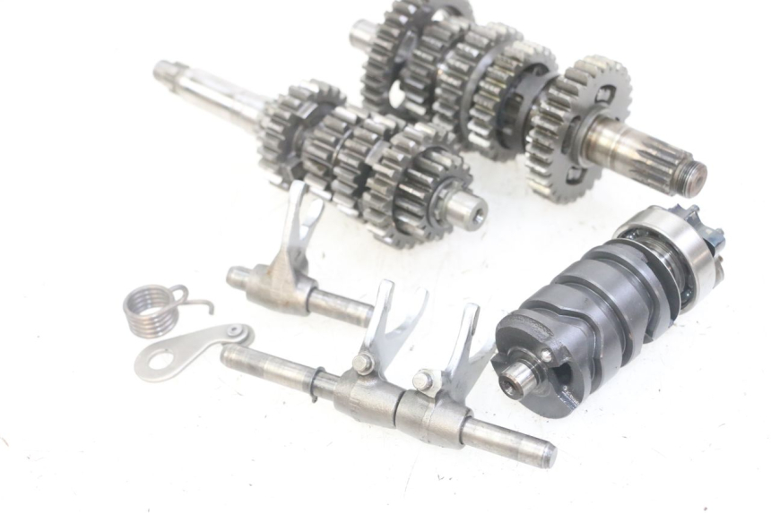 photo de SKRZYNIA BIEGÓW YAMAHA TDR DELTABOX 125 (1997 - 2003) - Szczegół części