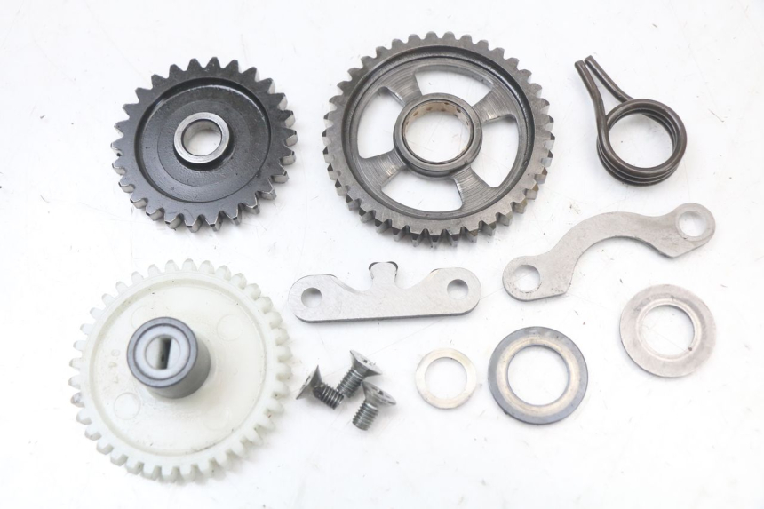 photo de SKRZYNIA BIEGÓW SUZUKI TS X 80 (1984 - 1988) - Widok produktu