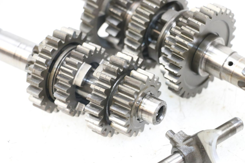 photo de SKRZYNIA BIEGÓW SUZUKI VL INTRUDER 125 (2004 - 2007) - Inny kąt widzenia