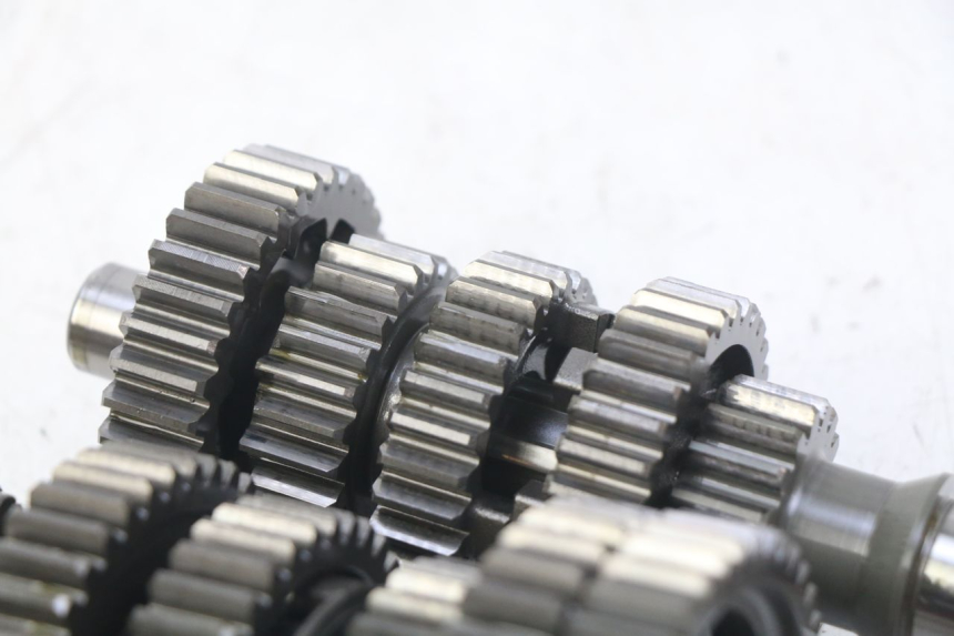 photo de SKRZYNIA BIEGÓW YAMAHA XV VIRAGO 750 (1984 - 1998) - Zbliżenie komponentów