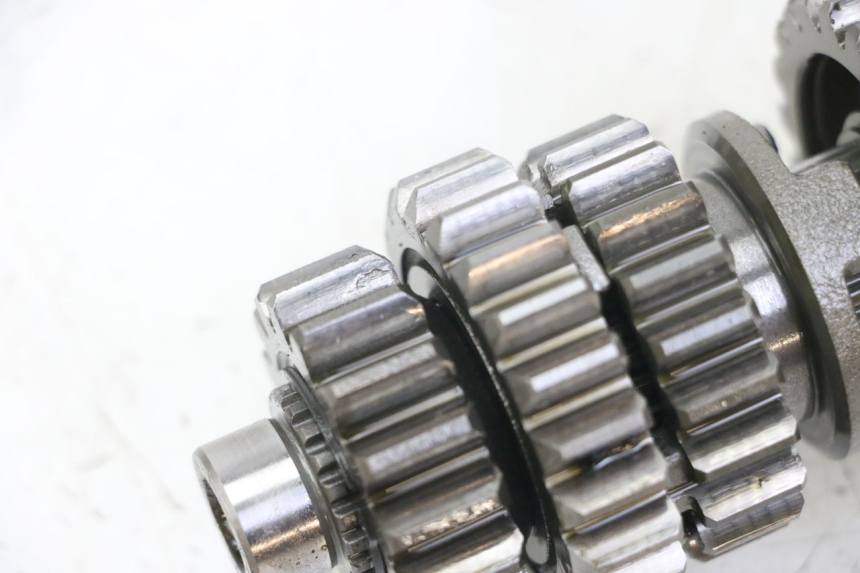 photo de SKRZYNIA BIEGÓW YAMAHA YZ-F YZF 250 (2007 - 2013) - Zbliżenie komponentów