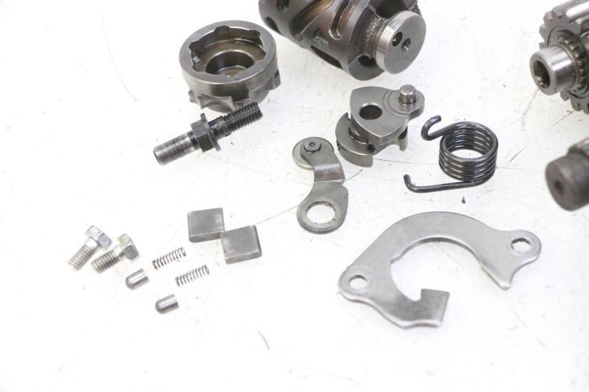 photo de SKRZYNIA BIEGÓW YAMAHA YZ-F YZF 250 (2007 - 2013) - Inny kąt widzenia