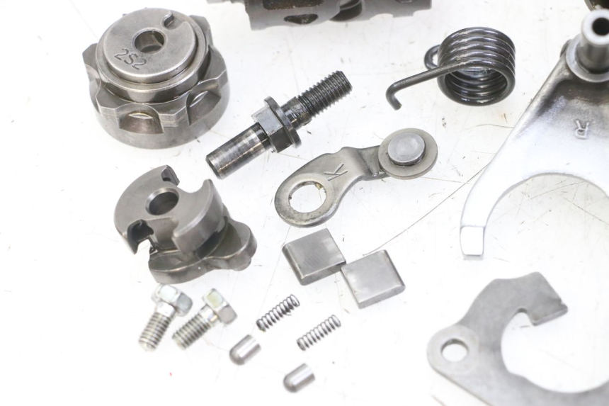 photo de SKRZYNIA BIEGÓW YAMAHA YZ-F YZF 250 (2007 - 2013) - Szczegóły charakterystyczne