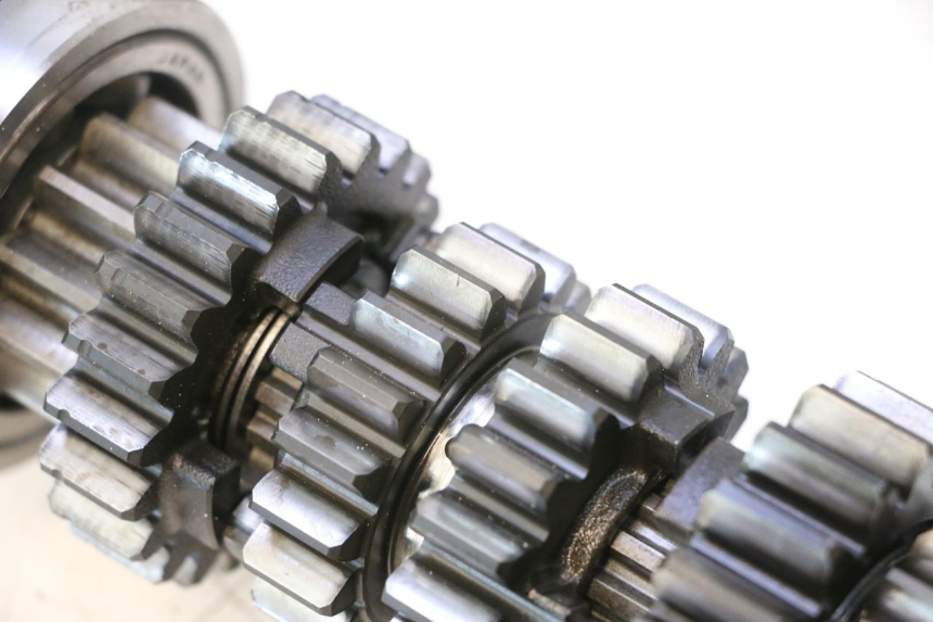 photo de SKRZYNIA BIEGÓW YAMAHA YZF R6 600 (2008 - 2009) - Alternatywny kąt