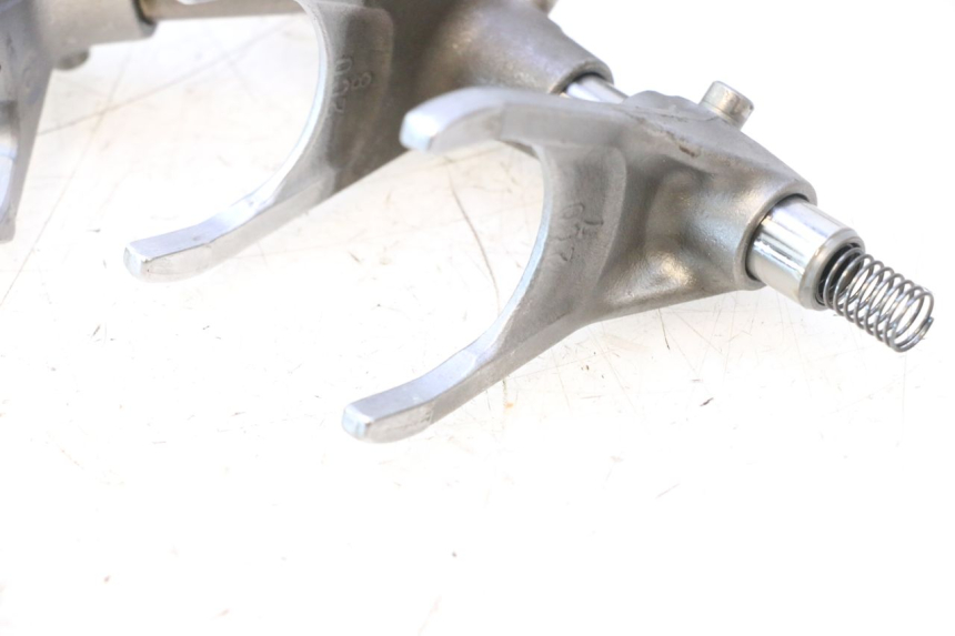 photo de SKRZYNIA BIEGÓW YAMAHA YZF R6 600 (2008 - 2009) - Część sprawdzona