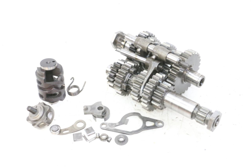 photo de SKRZYNIA BIEGÓW YAMAHA YZF YZ-F 450 (2014 - 2016) - Punkty mocowania