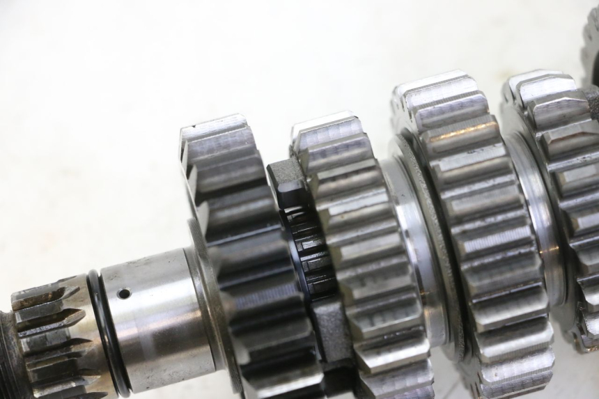 photo de SKRZYNIA BIEGÓW YAMAHA YZF YZ-F 450 (2014 - 2016) - Inny kąt widzenia