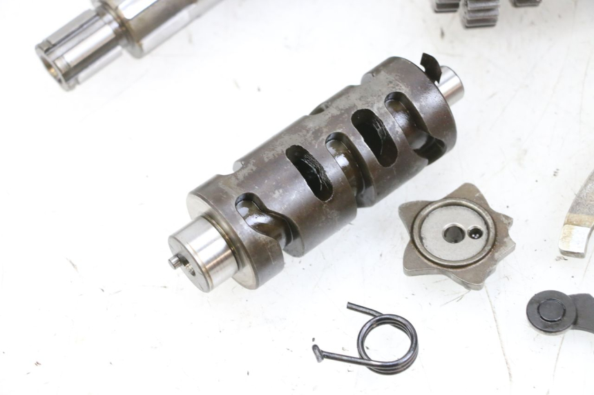 photo de SKRZYNIA BIEGÓW KYMCO ZING 125 (1997 - 2003) - Szczegół części