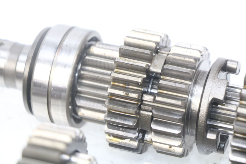 photo de SKRZYNIA BIEGÓW KAWASAKI ZR7 ZR-7 S 750 (1999 - 2004) - Struktura - zbliżenie