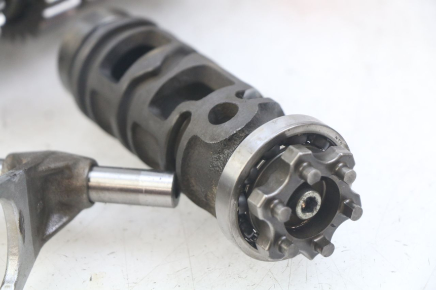 photo de SKRZYNIA BIEGÓW KAWASAKI ZX-6R ZX6R 600 (1995 - 1997) - Kontrola wizualna