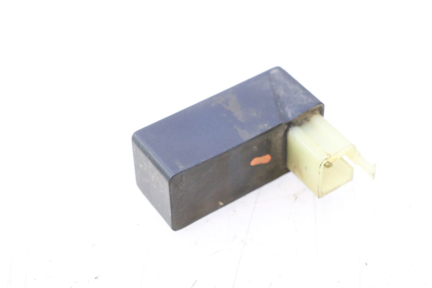 photo de OBUDOWA CDI PEUGEOT 103 SPX CLIP 50 (1989 - 1992) - Zbliżenie techniczne