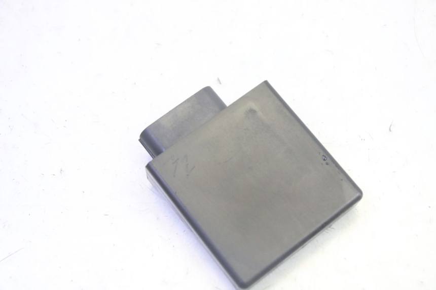 photo de MODUŁ CDI SUZUKI BURGMAN 125 (2007 - 2014) - Inny kąt widzenia