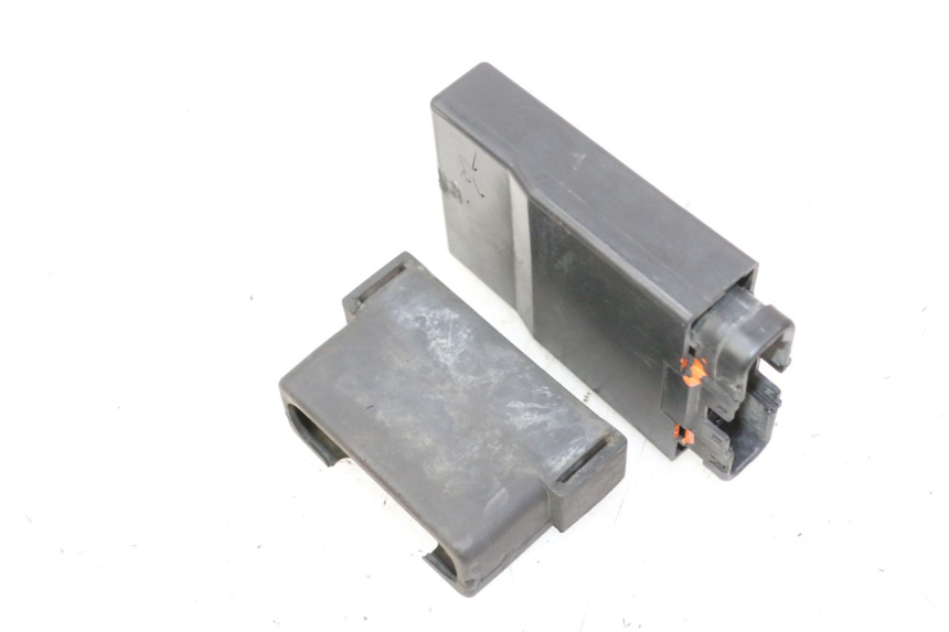 photo de MODUŁ CDI HONDA CBR RR FIREBLADE 900 (1992 - 1994) - Zoom stanu zużycia