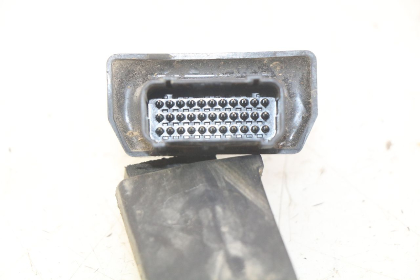 photo de MODUŁ CDI HONDA CRF CR-F 125 (2022 - 2023) - Zoom stanu zużycia