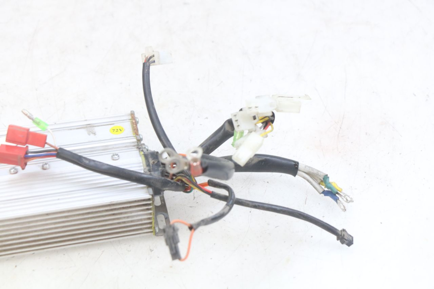 photo de MODUŁ CDI EASY WATTS E-OPAI 1 (2019 - 2024) - Punkty mocowania