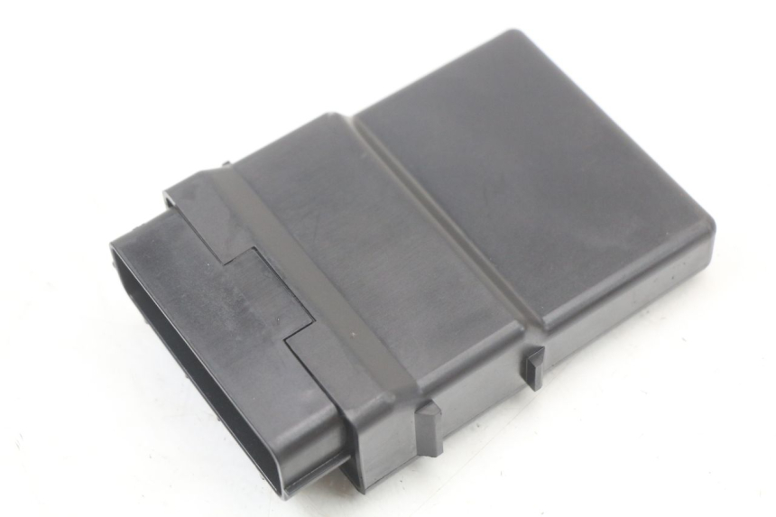 photo de MODUŁ CDI HONDA FES PANTHEON 2T 125 (1998 - 2002) - Inny kąt widzenia