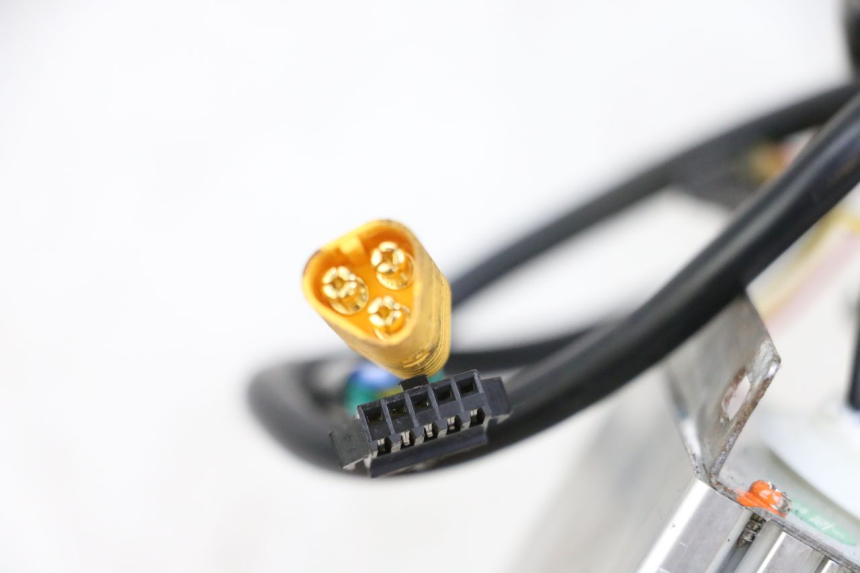 photo de MODUŁ CDI KUKIRIN G2 MASTER 1 - Punkty mocowania