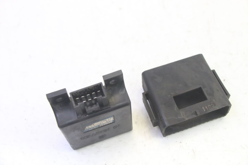 photo de MODUŁ CDI KAWASAKI GPX R WARBIRD 600 (1988 - 1993) - Zoom stanu zużycia