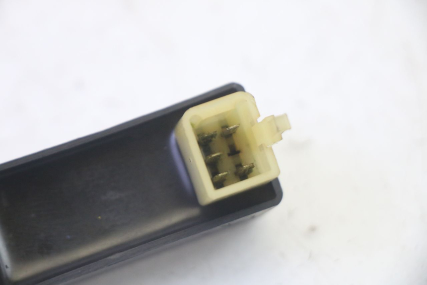 photo de MODUŁ CDI PEUGEOT LUDIX 50 (2005 - 2007) - Inny kąt widzenia