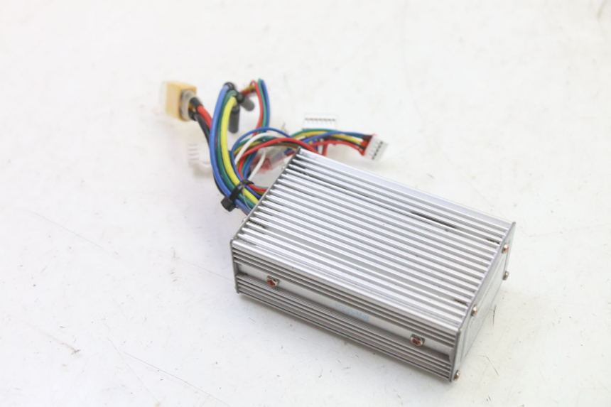 photo de MODUŁ CDI PUNK ELECTRIC RIDER 1 - Szczegół części