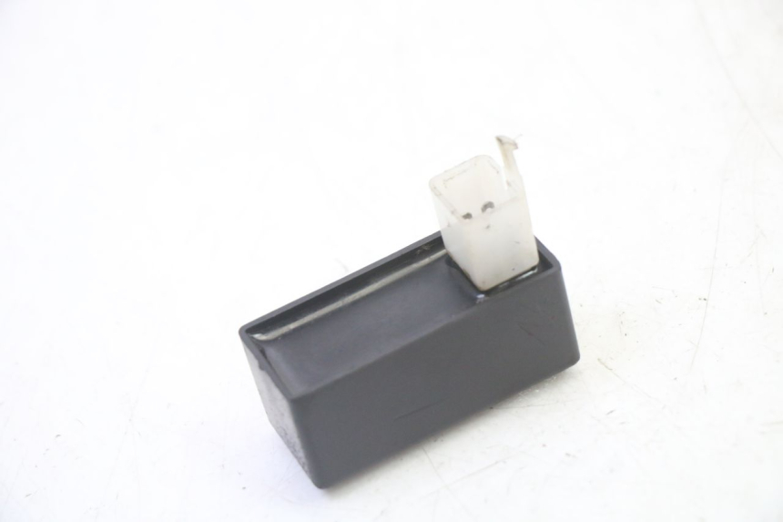 photo de MODUŁ CDI PEUGEOT SPEEDAKE 50 (1995 - 1997) - Inny kąt widzenia