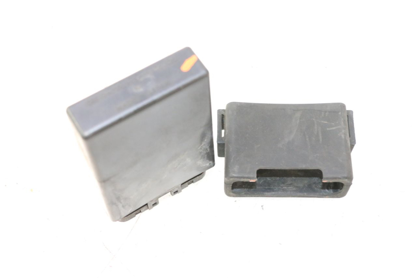 photo de OBUDOWA CDI HONDA ST PAN EUROPEAN 1100 (1990 - 2002) - Inny kąt widzenia