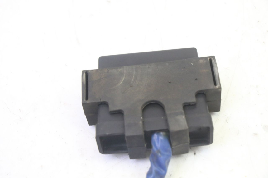 photo de MODUŁ CDI YAMAHA YP MAJESTY 125 (2007 - 2010) - Zbliżenie techniczne