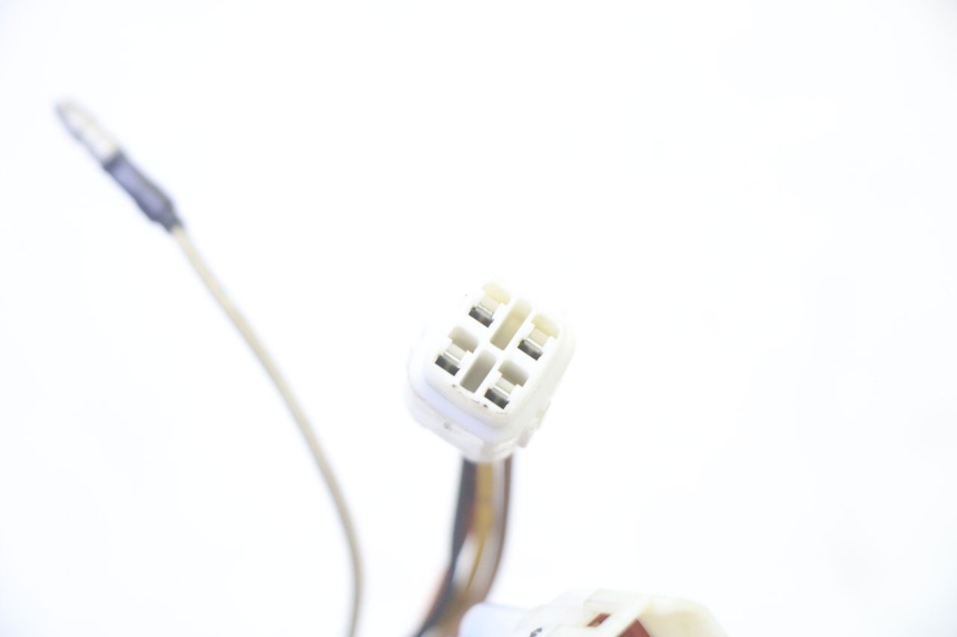 photo de MODUŁ CDI YAMAHA YP MAJESTY 125 (2007 - 2010) - Stan powierzchni