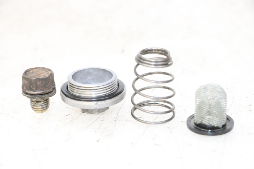 photo de KOREK MISKI OLEJOWEJ KYMCO AGILITY 4T 50 (2005 - 2018) - Zoom stanu zużycia