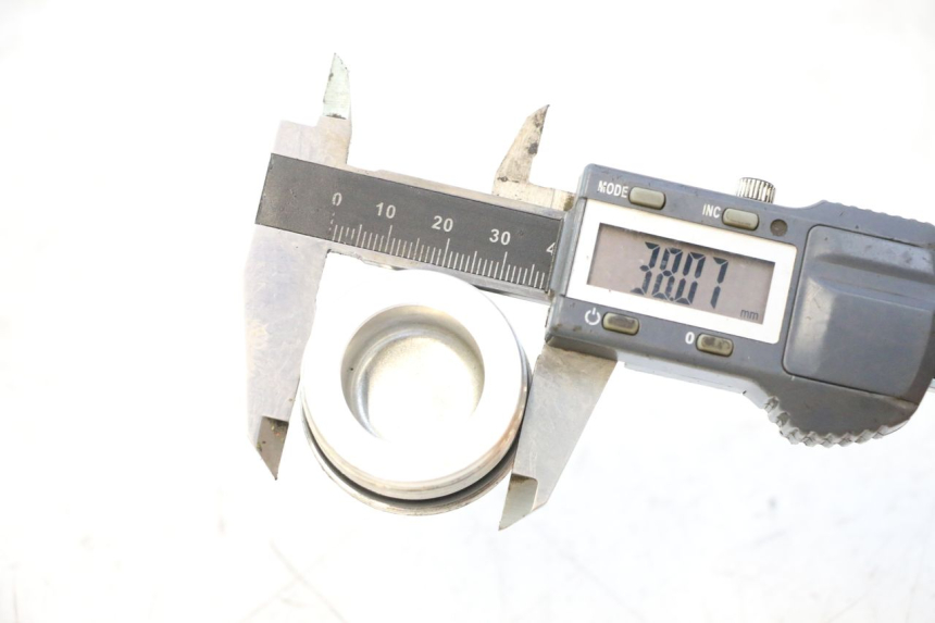 photo de ZAŚLEPKA WIDEŁEK HONDA FJS SILVER WING SILVERWING 400 (2005 - 2008) - Szczegół części