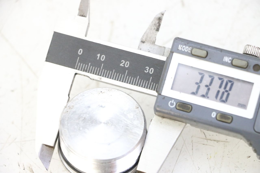 photo de ZAŚLEPKA WIDEŁEK GILERA SMT SUPERMOTARD 50 (2009 - 2017) - Szczegół części