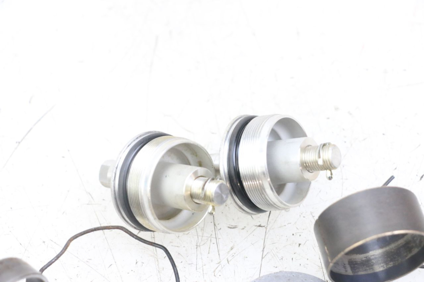 photo de ZAŚLEPKA WIDEŁEK SUZUKI GSX F GSXF 650 (2007 - 2015) - Zoom stanu zużycia