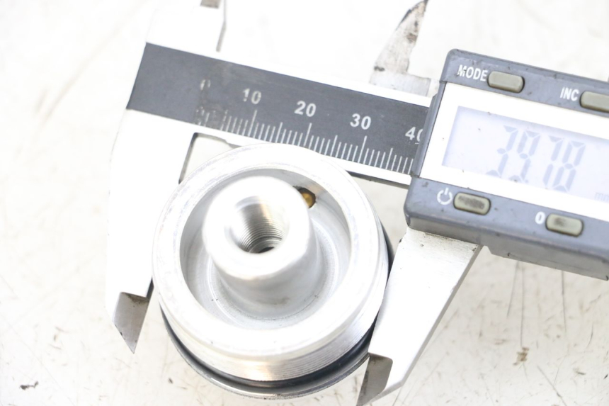 photo de ZAŚLEPKA WIDEŁEK YAMAHA YZ 85 (2002 - 2018) - Szczegół części