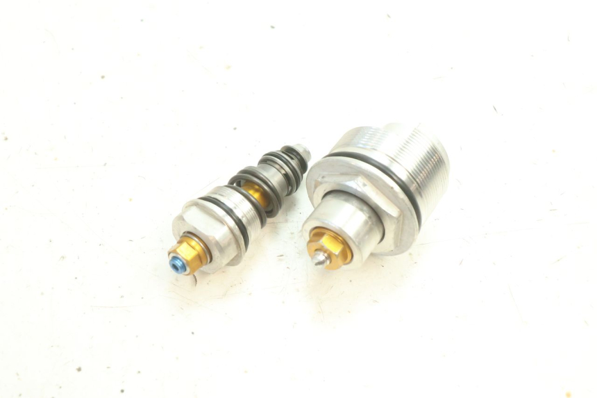 photo de ZAŚLEPKA WIDEŁEK YAMAHA YZF R6 600 (2008 - 2009) - Zoom stanu zużycia