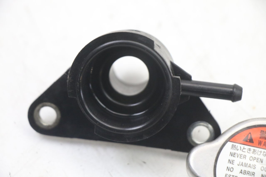 photo de KOREK CHŁODNICY SUZUKI BURGMAN 125 (2018 - 2021) - Szczegół części